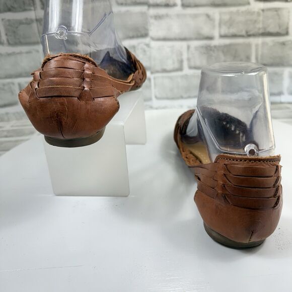 Macarena Collection Huarache Women's 25- 8 US Genuine Leather Tan Slip On Sandal - Picture 7 of 11